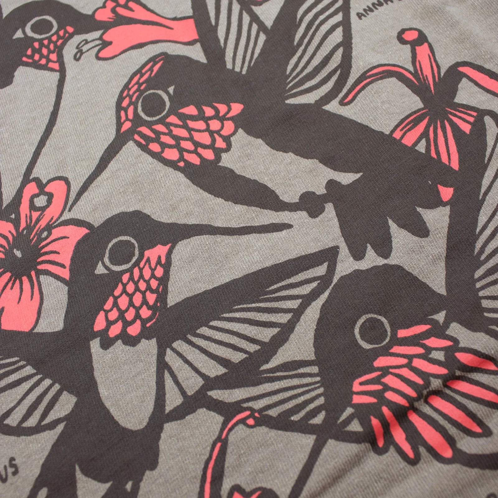 Hummingbirds Tank - Image 5